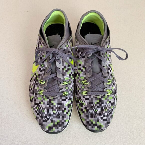 Nike Rare Free 5.0 TR Fit Mesh 704695 Womens 11 Gray Digital Yellow Swoosh comfy - Picture 3 of 12